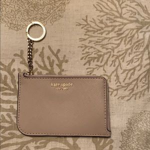 Medium L zip card holder